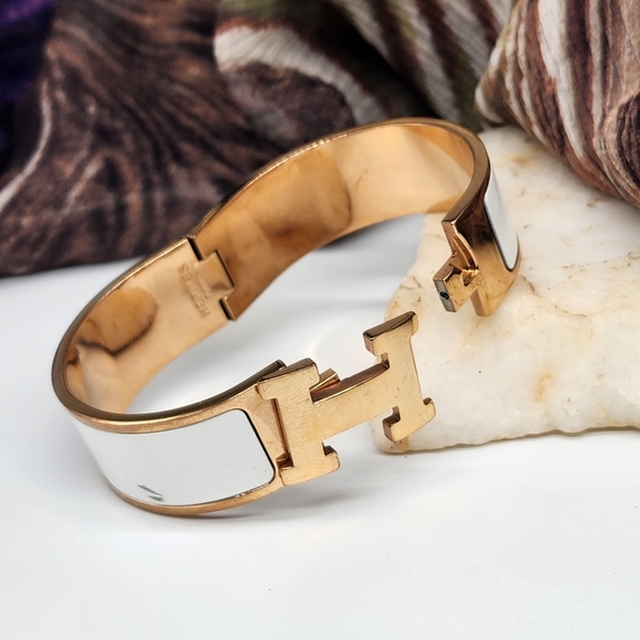 Hermès Designer Bracelet Rose Gold/White Enamel Size 7 - Picture 4 of 16